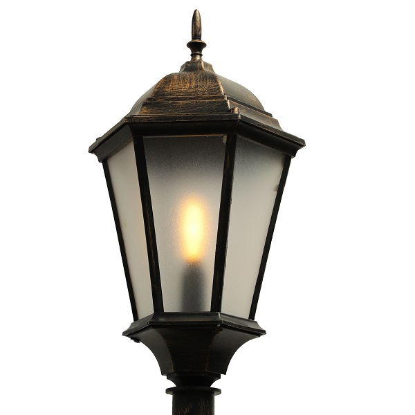24288 7FT Pre-lit Decorated Lamp Post Flame – Vivendi Marketing